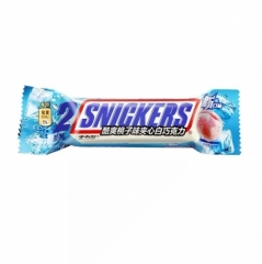 Шоколадный батончик Snickers со вкусом персика 40 гр